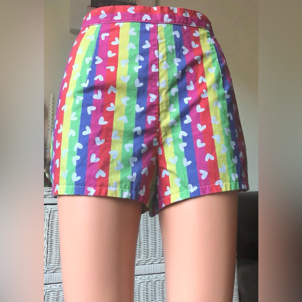 Bridget Clancy Designs Shorts Heart Print high waisted Rainbow Colors Size S